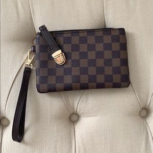 Brown checkered wristlet